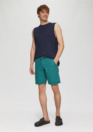s.Oliver Chino-Shorts aus Baumwolle mit fixiertem Umschlag - petrol