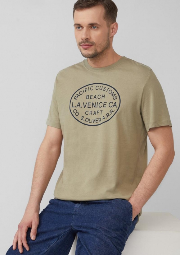 s.Oliver T-Shirt mit Crew Neck und Frontprint - olivgrün