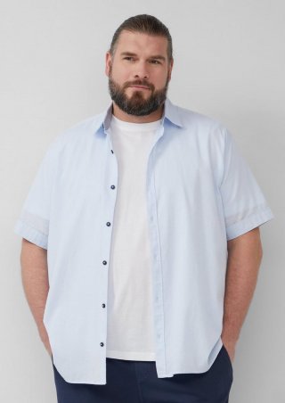 s.Oliver Regular Fit: Strukturiertes Kurzarmhemd aus Baumwolle mit Kentkragen - himmelblau