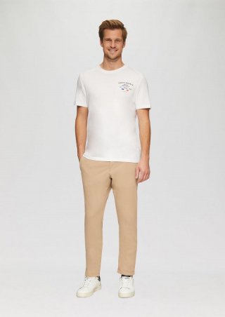 s.Oliver Regular Fit: Strukturierte Chino aus Baumwollstretch - sandstein
