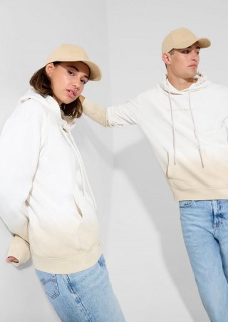 s.Oliver Mütze mit Koordinaten-Stickerei - beige