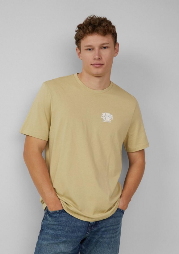s.Oliver T-Shirt mit kleinem Frontprint - helles olivgrün