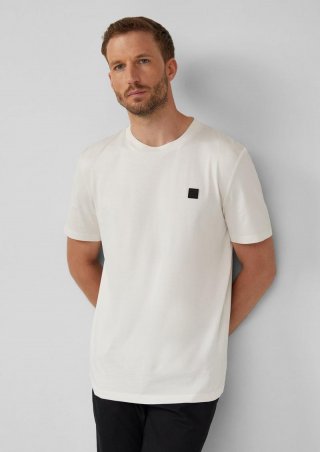s.Oliver T-Shirt aus merzerisierter Baumwolle mit Logo-Detail - creme