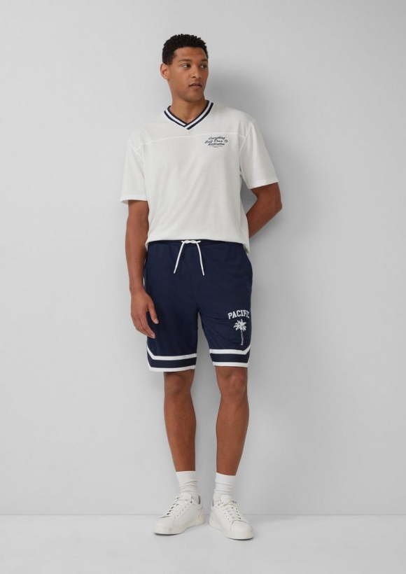 s.Oliver Detroit: Performance Shorts im Relaxed Fit - tiefblau