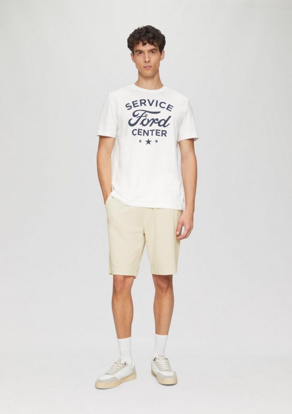 s.Oliver Detroit: Strukturierte Sweat-Bermuda im Relaxed Fit - wollweiß