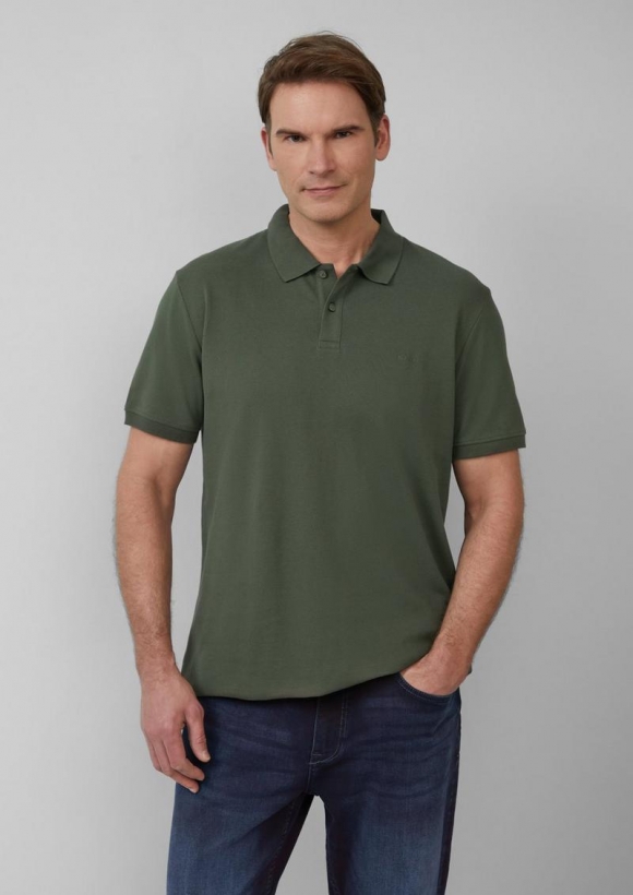 s.Oliver Poloshirt aus Baumwollpiqué - olivgrün