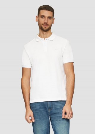 s.Oliver Poloshirt aus Baumwollpiqué - weiß