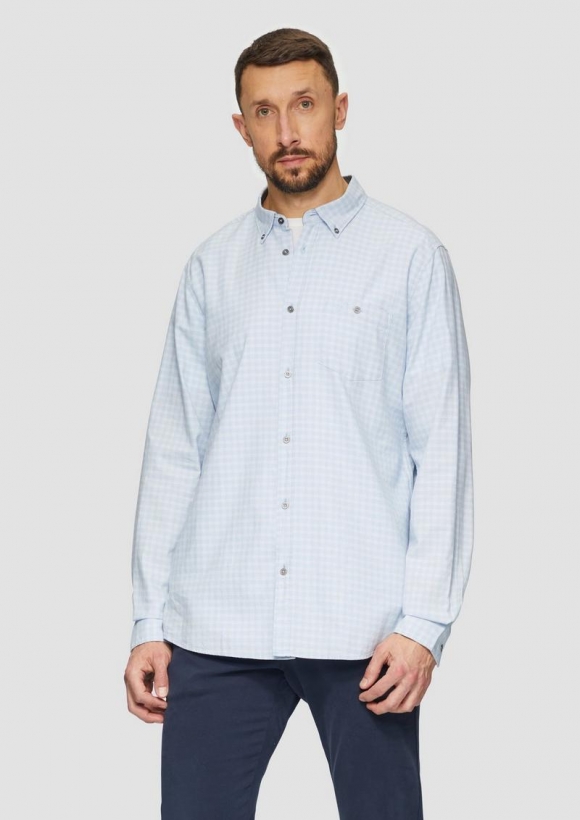 s.Oliver Regular Fit: Kariertes Hemd mit Button-Down-Kragen - hellblau