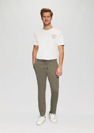 s.Oliver Regular: Chino-Jogger mit elastischem Bund - olivgrün