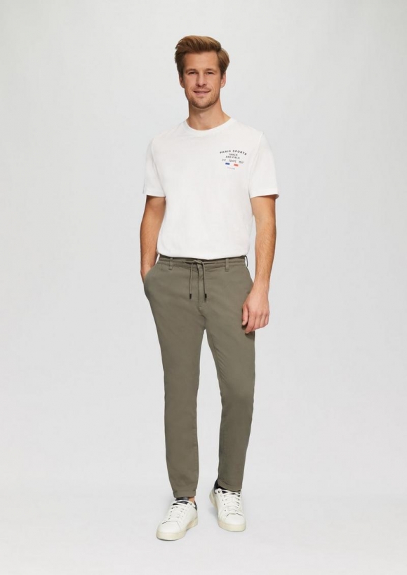 s.Oliver Regular: Chino-Jogger mit elastischem Bund - olivgrün