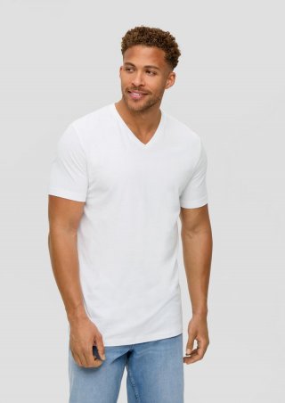 s.Oliver T-Shirt mit V-Ausschnitt und Logo-Detail - weiß