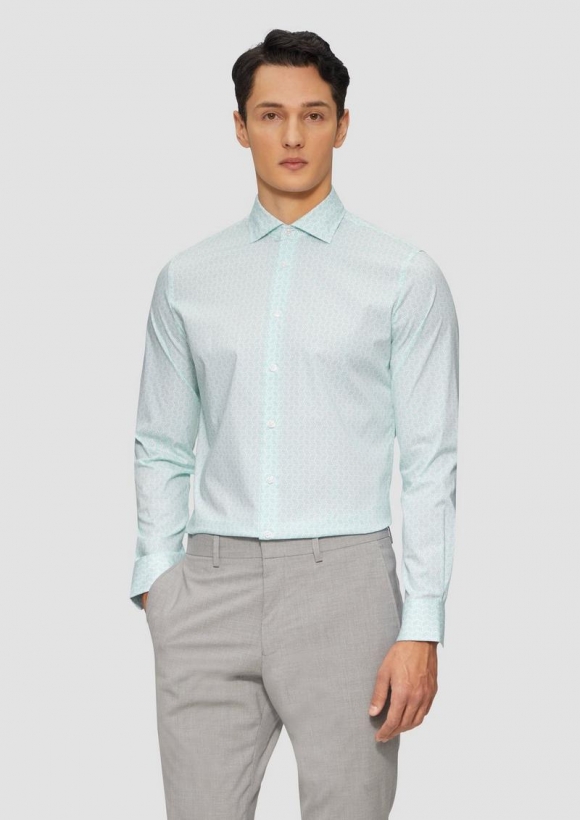 s.Oliver Tailored Fit: Elastisches Baumwollhemd mit All-over-Print - türkisblau