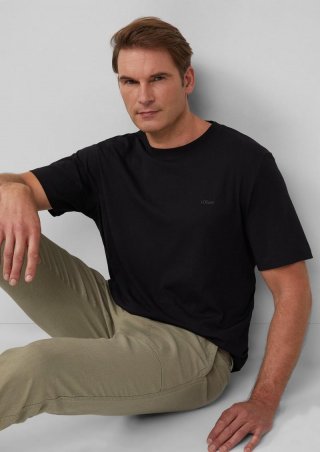 s.Oliver Baumwoll-T-Shirt mit Logo-Print - schwarz