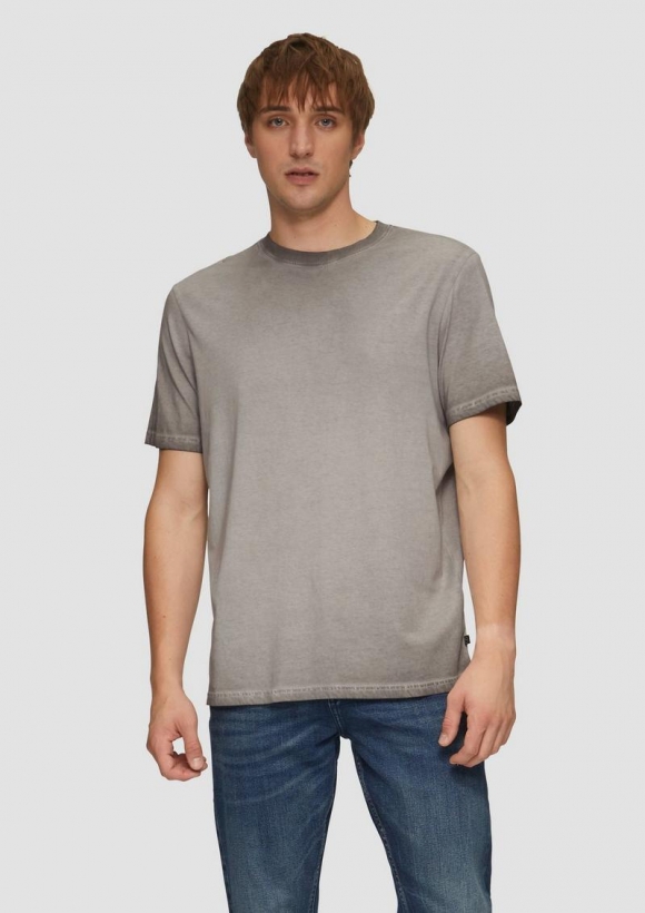 s.Oliver Gewaschenes T-Shirt mit Rundhalsausschnitt - anthrazit
