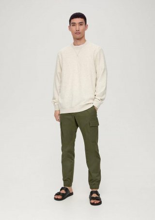 s.Oliver Regular: Cargohose aus Baumwollstretch - olivgrün