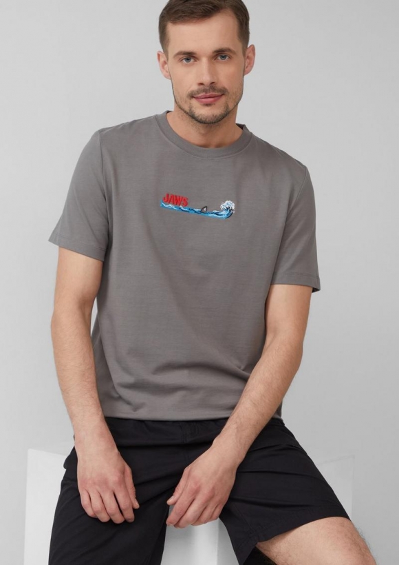 s.Oliver T-Shirt aus Heavy Jersey mit Jaws© UCS LLC Artwork - grau meliert