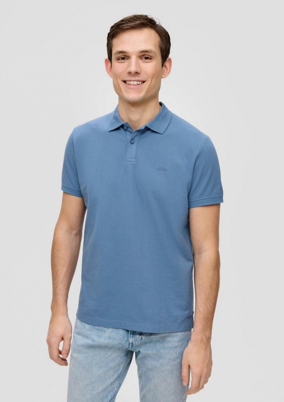 s.Oliver Poloshirt aus Baumwollpiqué - hellblau