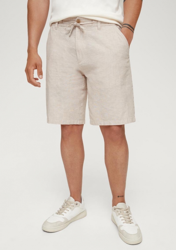 s.Oliver Detroit: Relaxed fit Shorts aus Leinenmix - helles sand