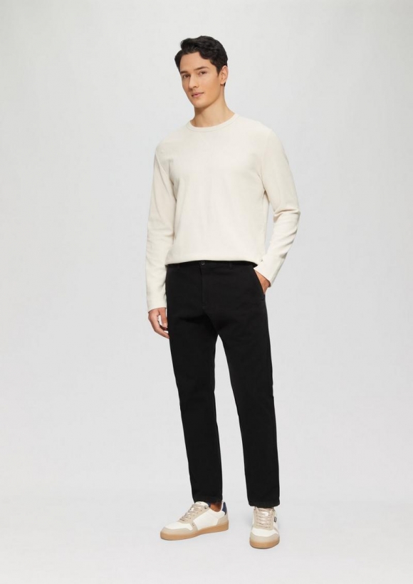 s.Oliver Phoenix: Strukturierte Chino im Regular Fit - schwarz