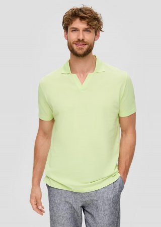 s.Oliver Poloshirt aus Baumwolle mit offenem Kragen - limettengrün