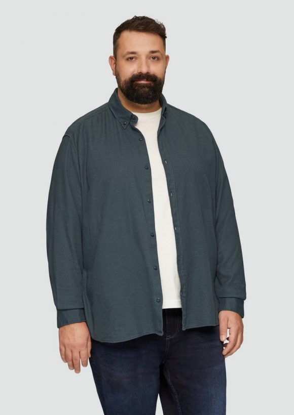 s.Oliver Regular Fit: Strukturiertes Baumwollhemd mit Button-Down-Kragen - schiefergrau