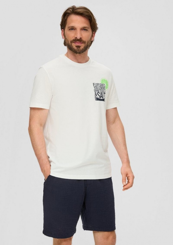 s.Oliver Baumwoll-T-Shirt mit Frontprint - weiß