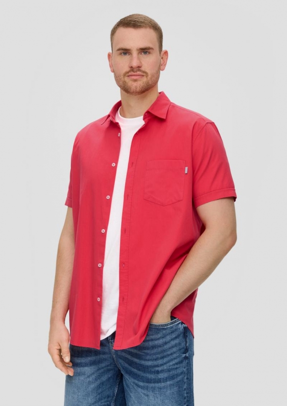 s.Oliver Kurzarmhemd mit Button-Down-Kragen - himbeere