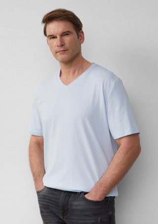 s.Oliver T-Shirt mit V-Ausschnitt und dezentem Logo - hellblau