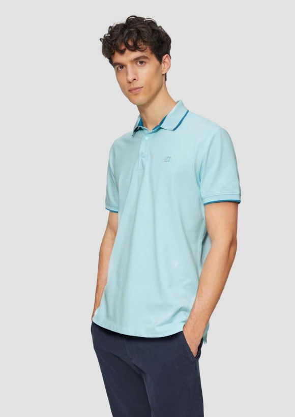 s.Oliver Sportives Piqué-Poloshirt mit Kontrast-Details - ozeangrün