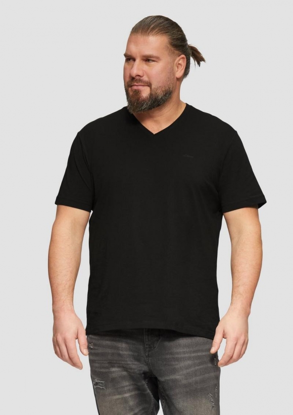 s.Oliver T-Shirt mit V-Ausschnitt und Logo-Print - schwarz