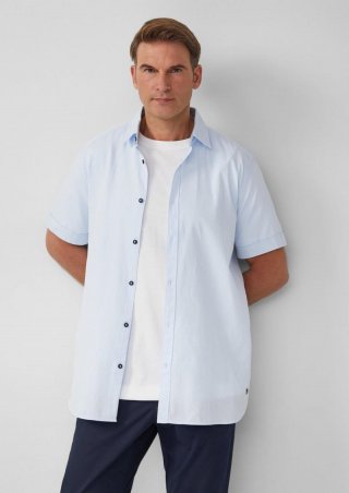 s.Oliver Regular Fit: Strukturiertes Kurzarmhemd aus Baumwolle mit Kentkragen - himmelblau
