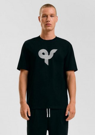s.Oliver STREETS Kapsel T-Shirt aus schwerer Baumwolle mit Logodruck - schwarz