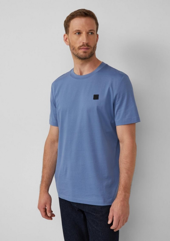 s.Oliver T-Shirt aus merzerisierter Baumwolle mit Logo-Detail - blau