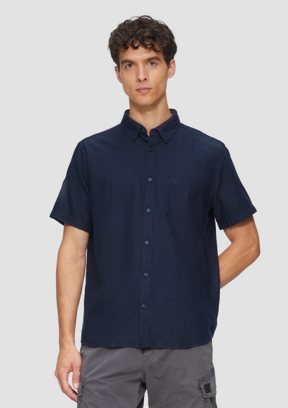 s.Oliver Regular Fit: Kurzarm-Hemd aus Lyocellmix mit Button-Down-Kragen - tiefblau