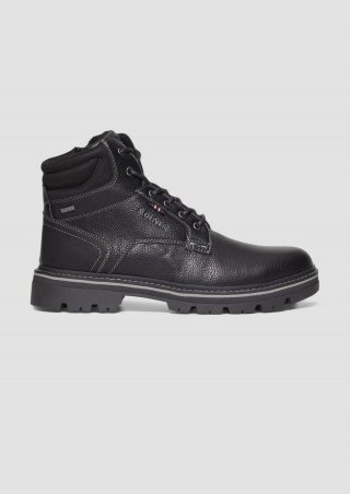 s.Oliver Stiefel in Leder-Optik - schwarz