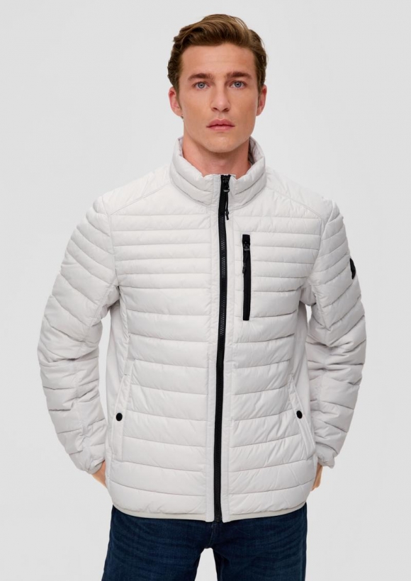 s.Oliver Steppjacke mit Label-Patch - hellgrau