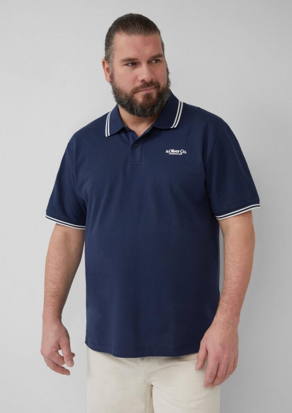 s.Oliver Piqué-Poloshirt mit Kontrastdetails und Logo - tiefblau