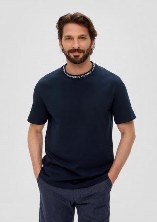 s.Oliver Baumwollstretch-Shirt mit Schriftprintkragen - navy
