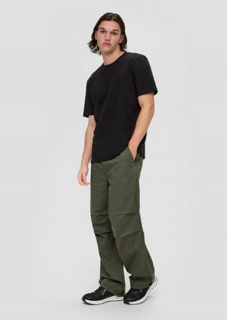 s.Oliver Parachute-Hose aus Baumwollstretch - olivgrün