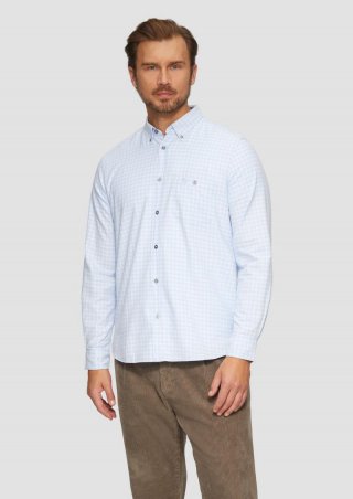 s.Oliver Regular Fit: Kariertes Hemd mit Button-Down-Kragen - hellblau