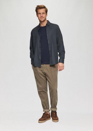 s.Oliver Regular Fit: Strukturiertes Baumwollhemd mit Button-down-Kragen - schiefergrau