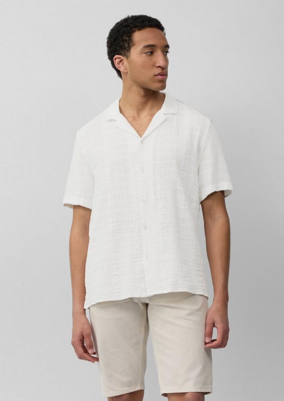 s.Oliver Resort Fit: Kurzarm-Hemd mit Jacquard-Streifen - weiß