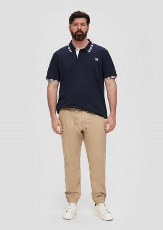 s.Oliver Baumwoll-Hose mit elastischem Bund und Print-Detail - sandstein