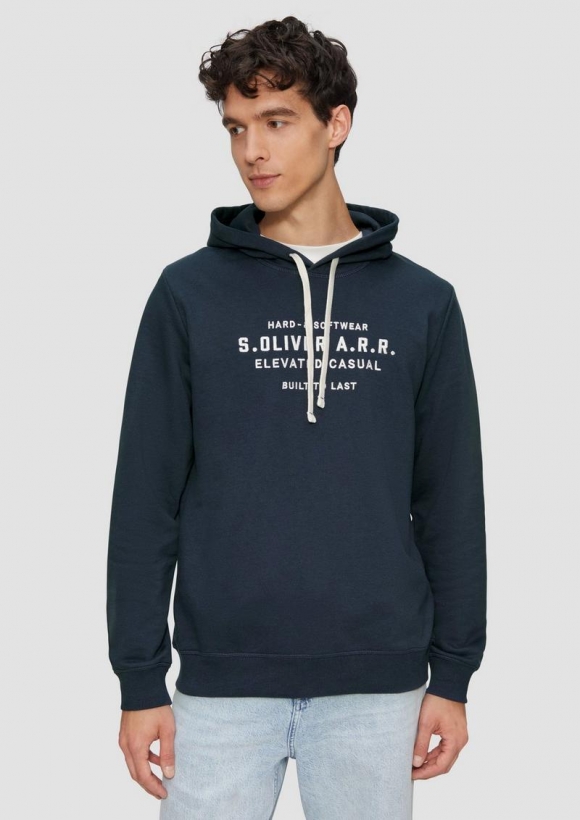 s.Oliver Hoodie aus Sweat-Ware mit Stickerei - tiefblau