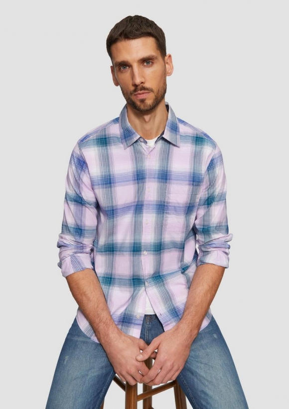 s.Oliver Regular Fit: Kariertes Hemd aus Baumwollstretch mit Brusttasche - lavendel
