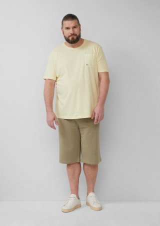 s.Oliver Detroit: Sweat-Bermuda mit Flammgarnstruktur im Relaxed Fit - helles olivgrün