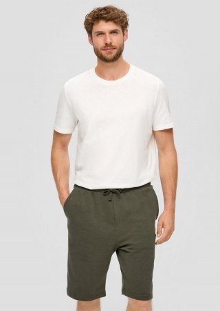 s.Oliver Lässige Sweatshorts aus Flammgarn mit Cargotasche - olivgrün