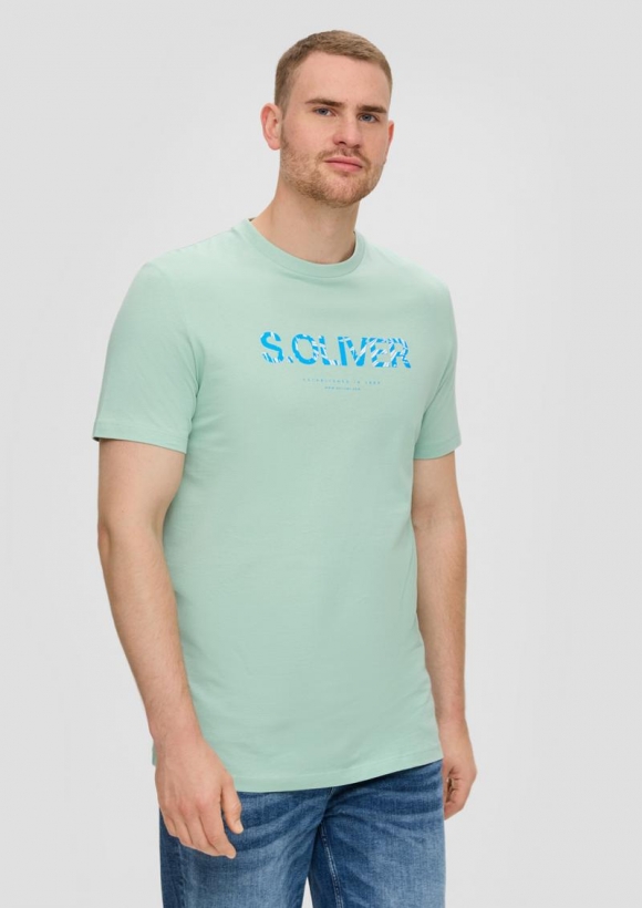s.Oliver T-Shirt aus Baumwolle mit Frontprint - ozeangrün