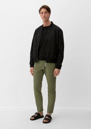 s.Oliver Austin: Slim Fit-Chino aus Baumwolltwill - helles olivgrün