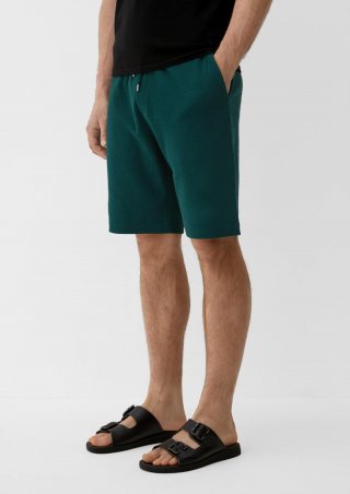s.Oliver Relaxed: Shorts mit Waffelpiqué-Struktur - tannengrün
